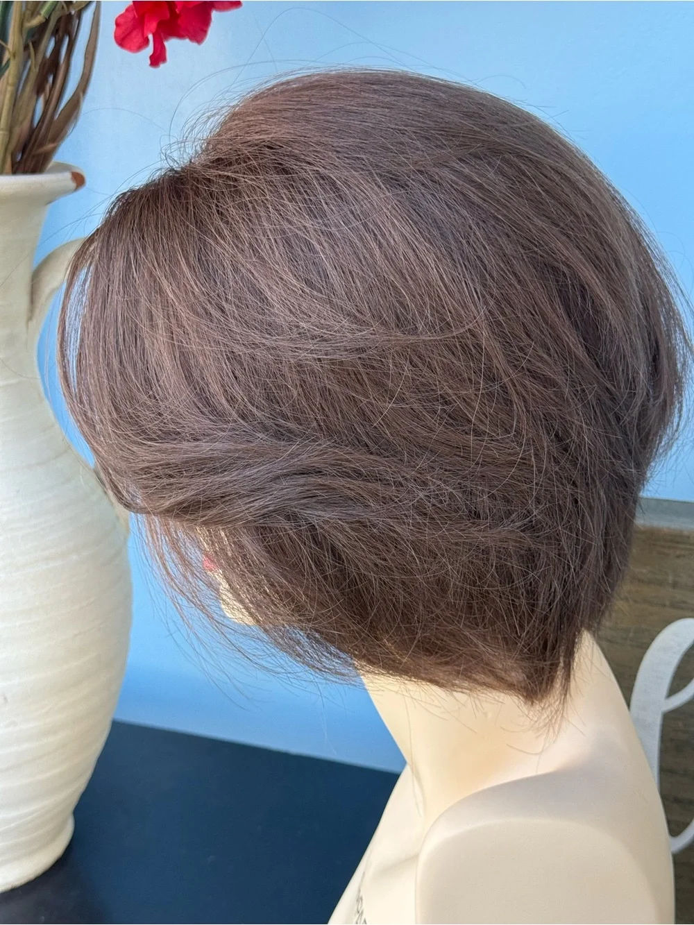 Human hair topper, medium brown color, bob style